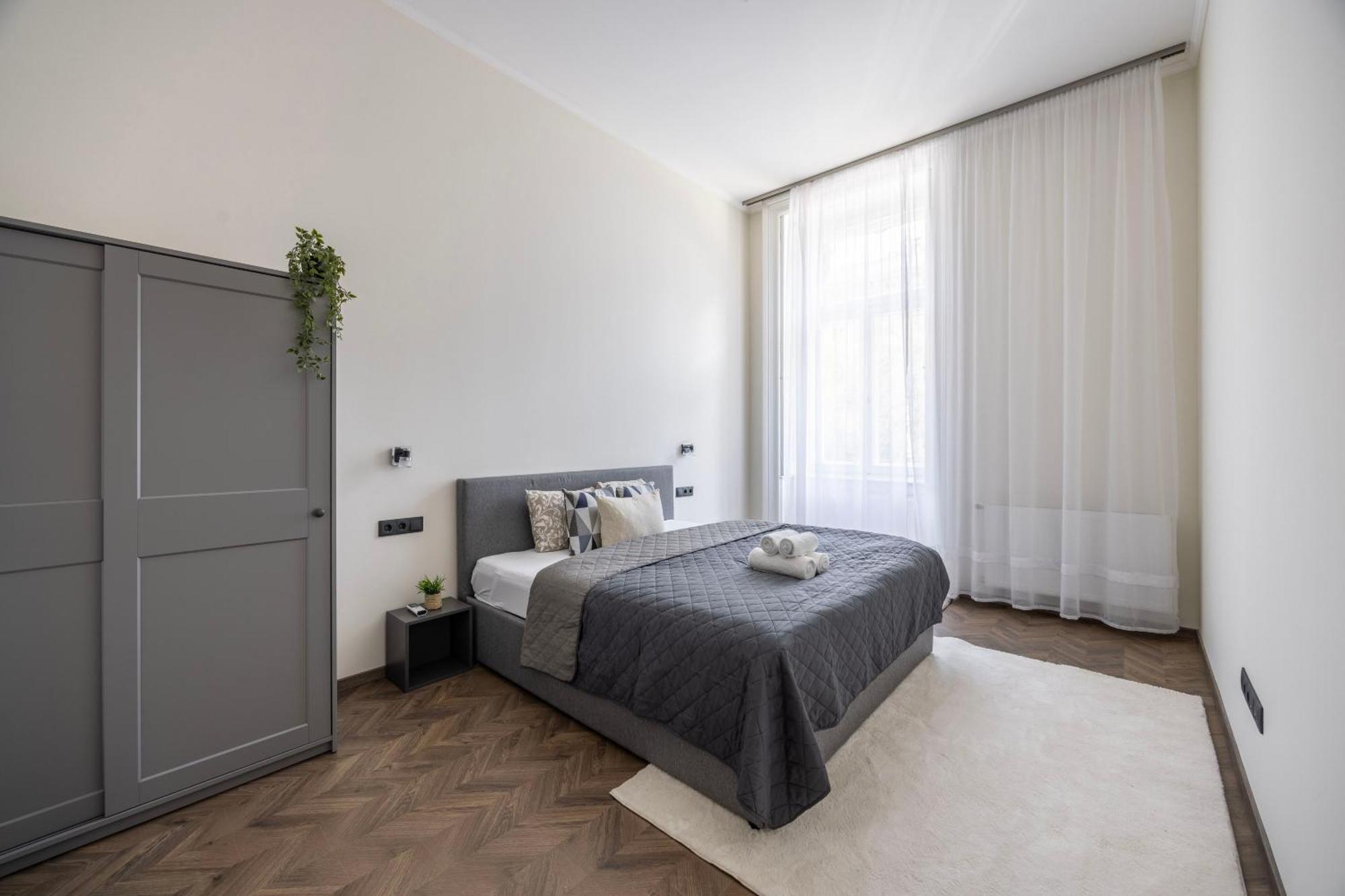 Apartment Exclusive & Grand Astoria In The Heart Of
