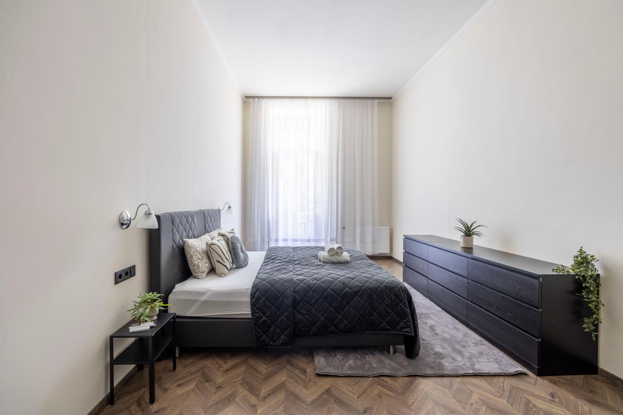 Exclusive & Grand Astoria In The Heart Of Apartment *